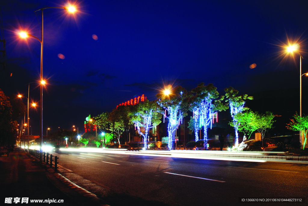 无锡锡沪东路夜景