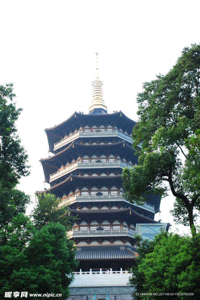 西湖雷峰塔