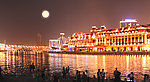 流光溢彩海河夜