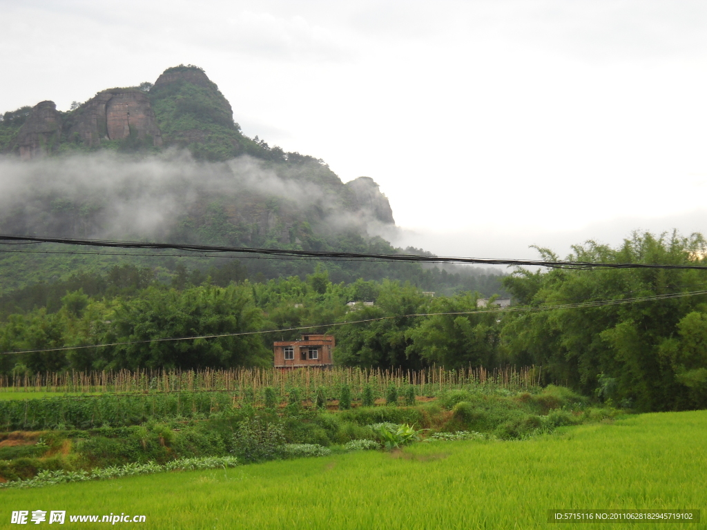 山中小村