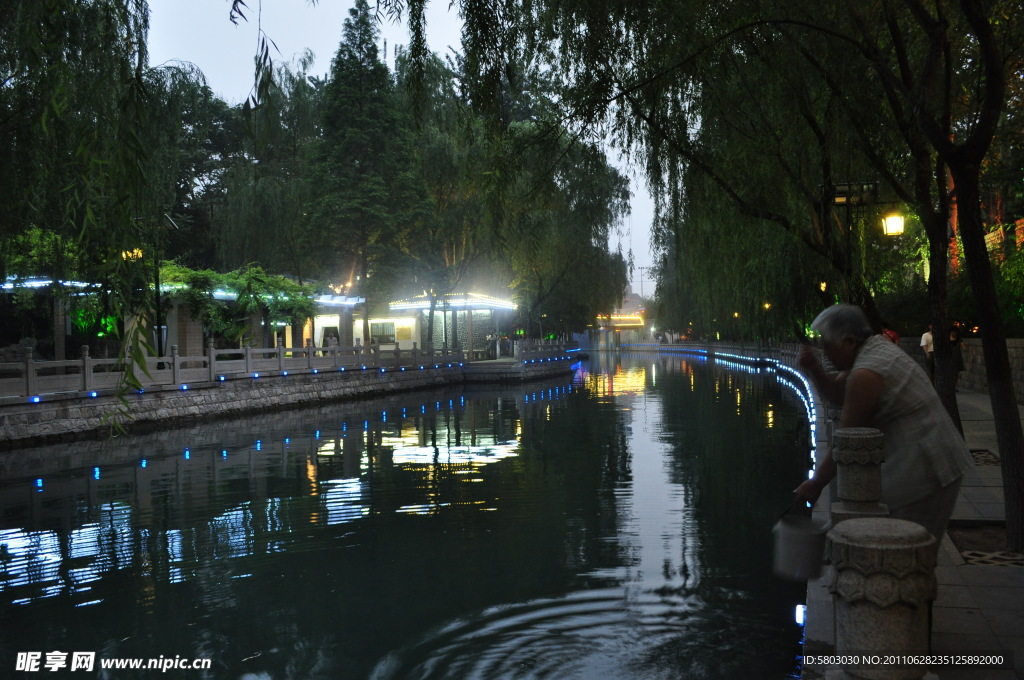 环城公园夜景