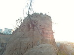 土山