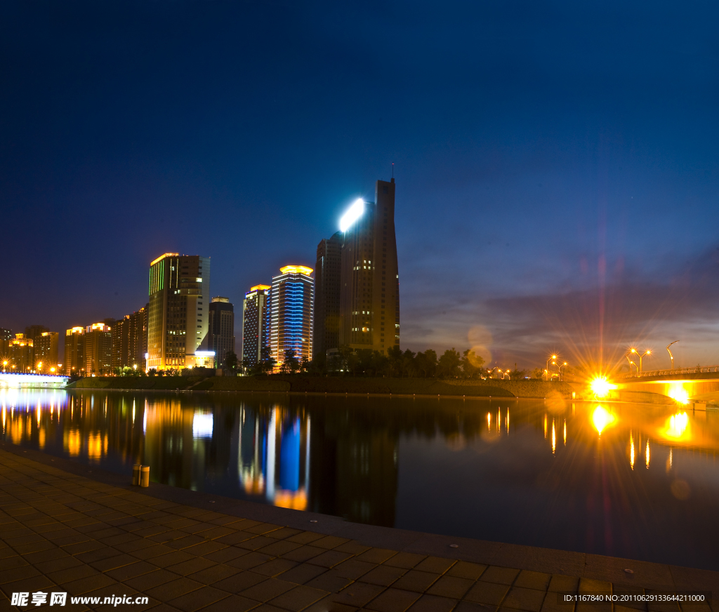 郑东新区夜景