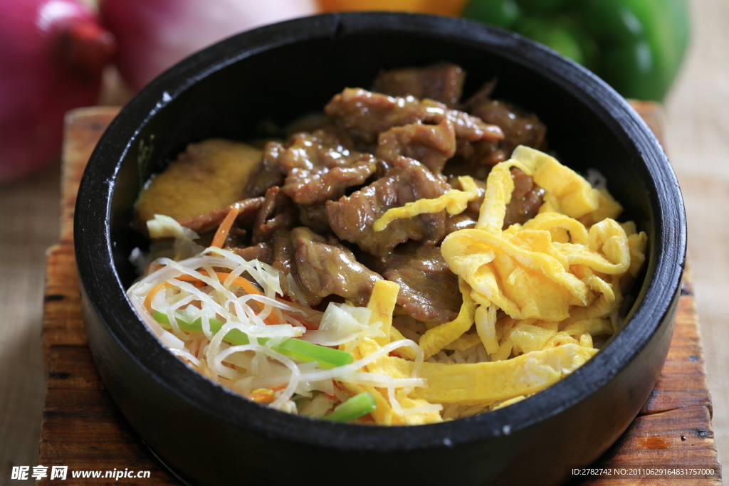 牛肉石锅饭