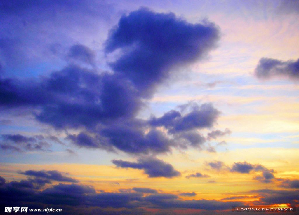晚霞天空