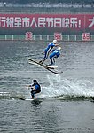 背道而驰