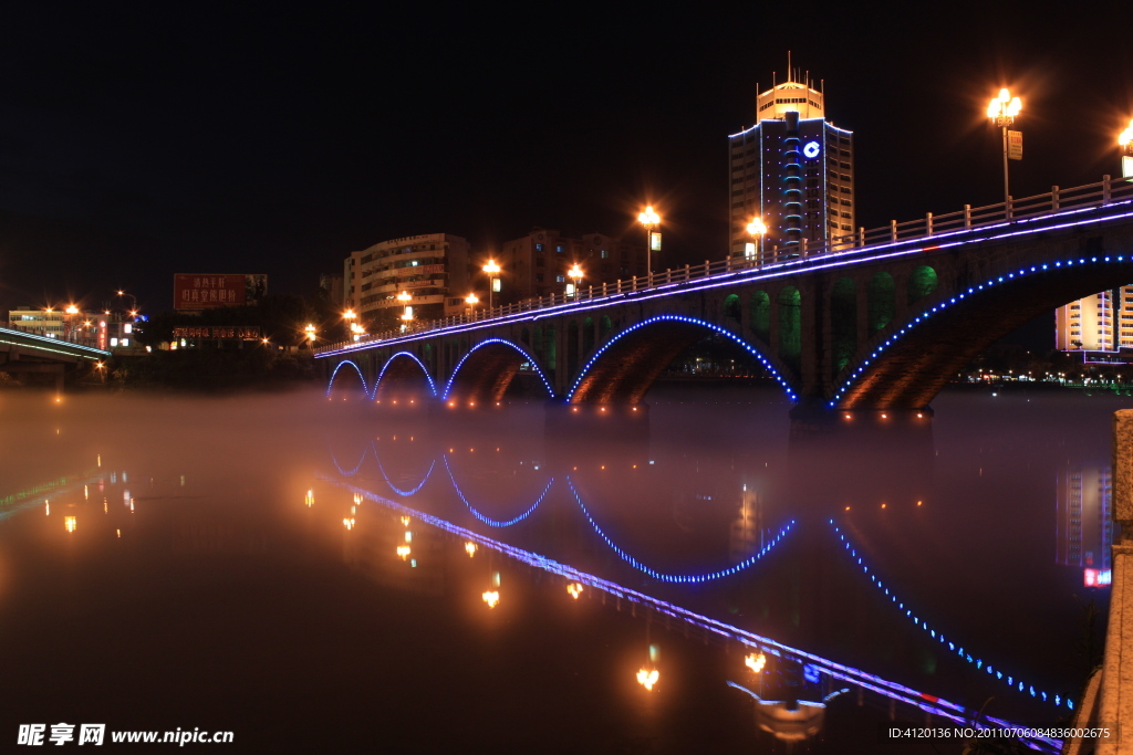 新丰江夜景