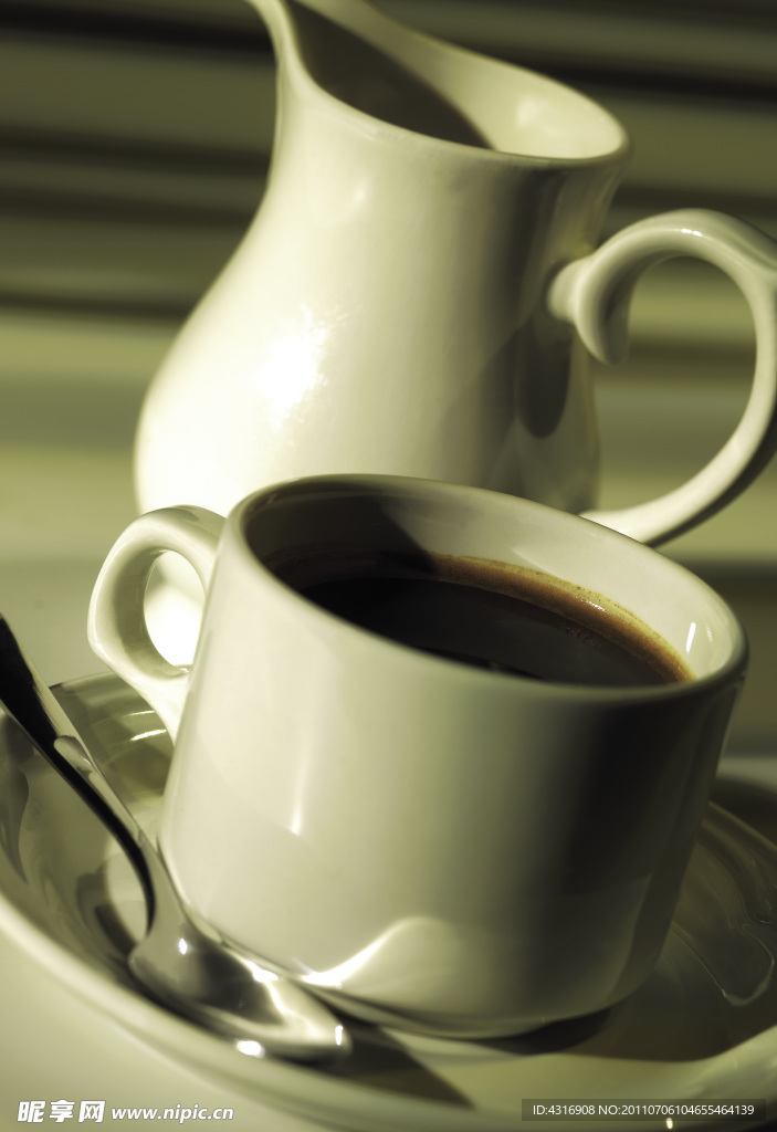 咖啡杯