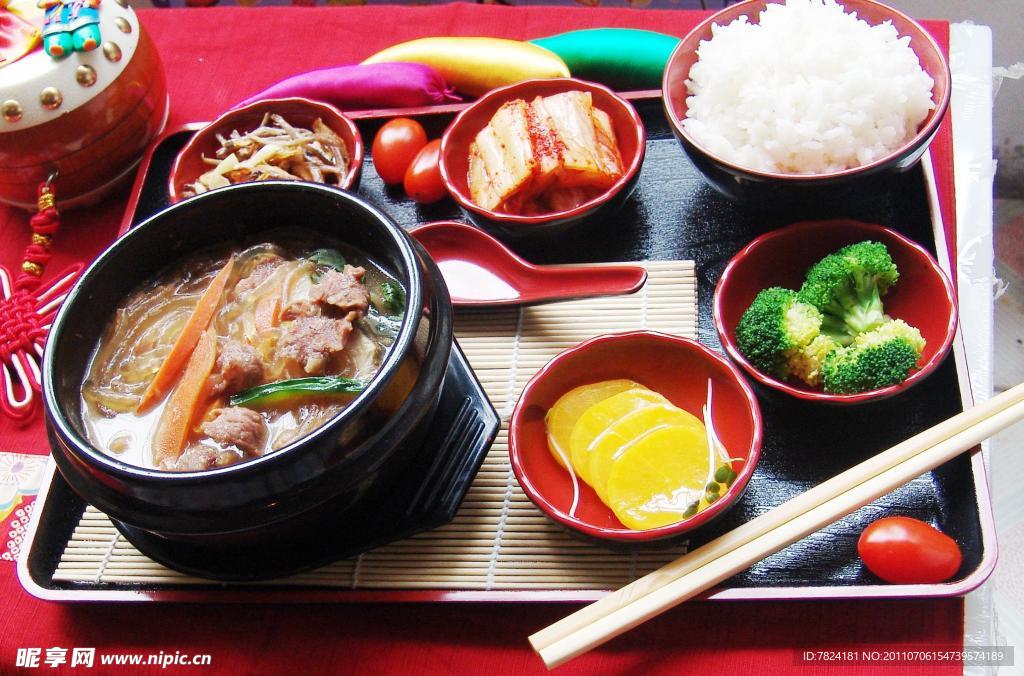 石锅牛肉汤饭