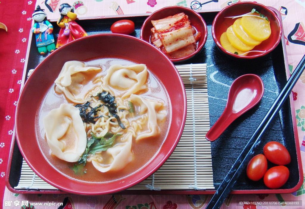 水饺拉面