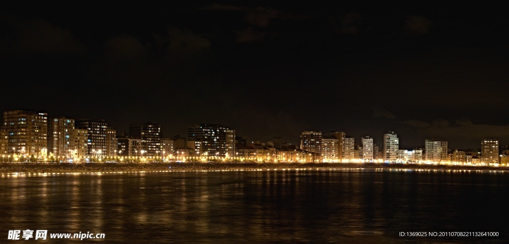 高清宽幅海滨城市夜景