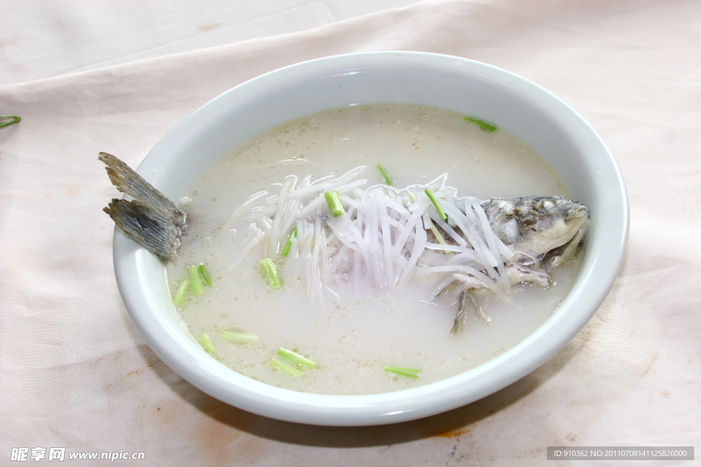 银丝鲫鱼
