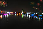 交相辉映的文峰古塔和丰乐水夜景