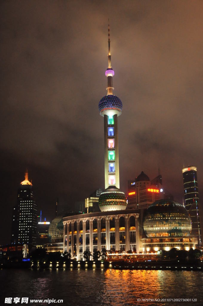 东方明珠