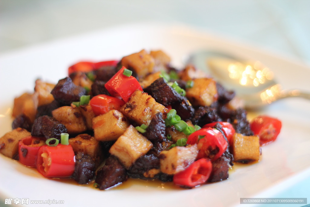 土豆炒脆哨