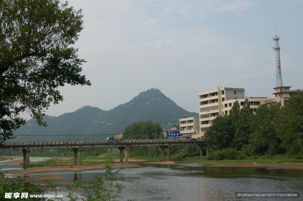 小桥流水