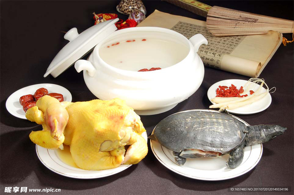 固始鸡炖土甲鱼