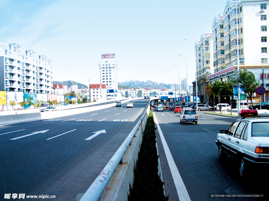 城市顺畅的公路系统