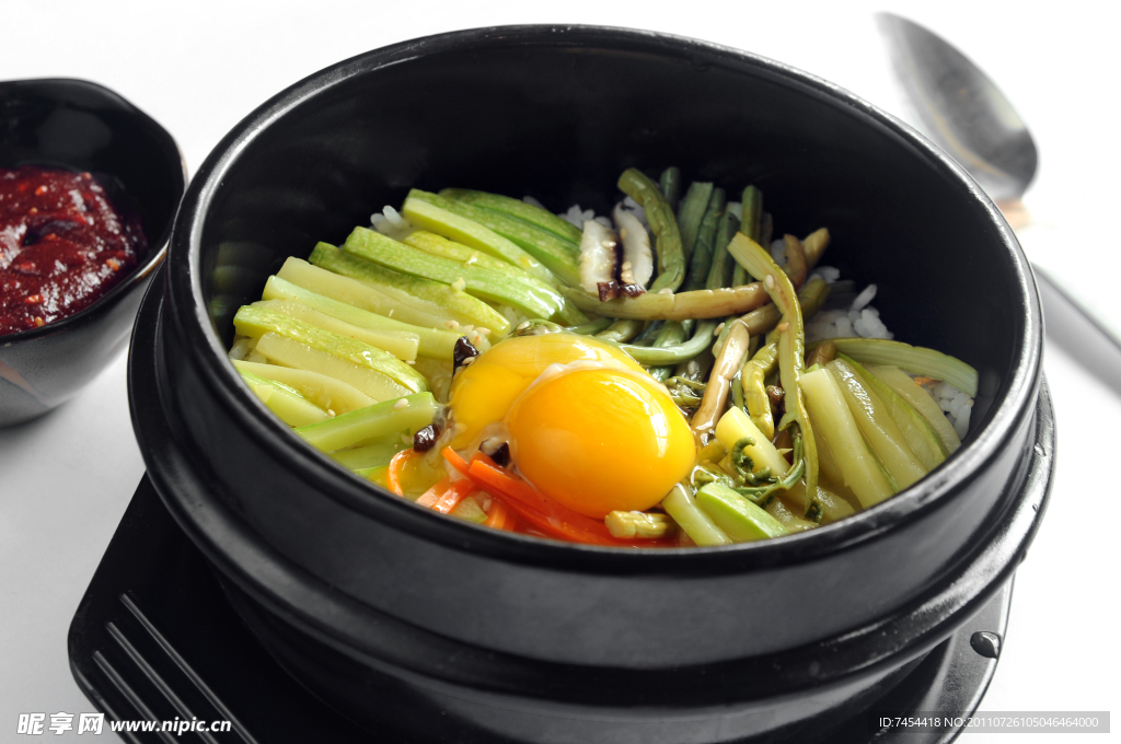 石锅拌饭