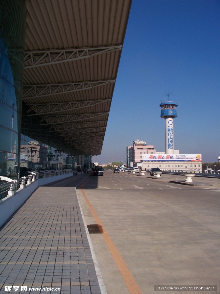 沈阳桃仙机场停车平台