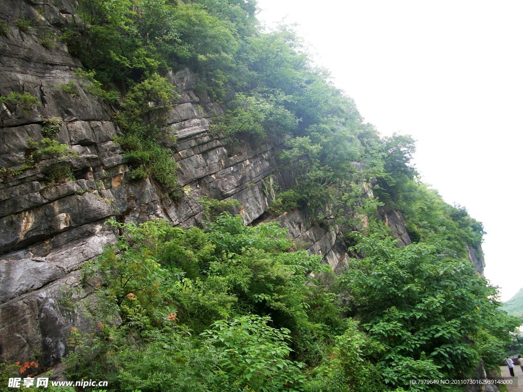 险峻
