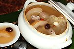 银耳炖排骨