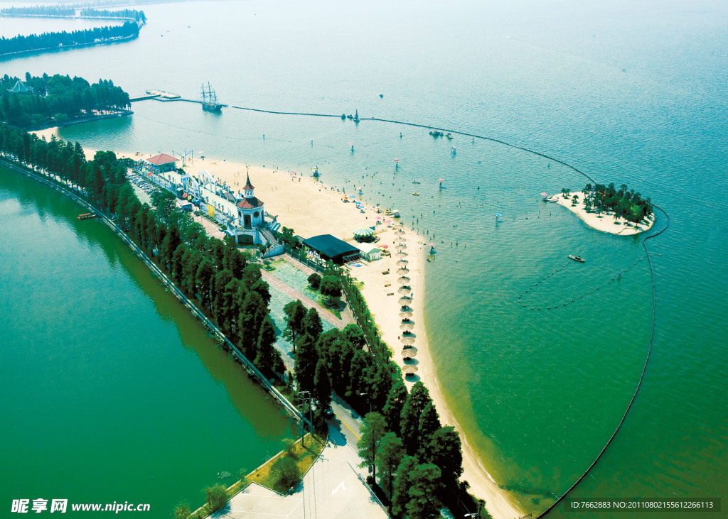 东湖浴场