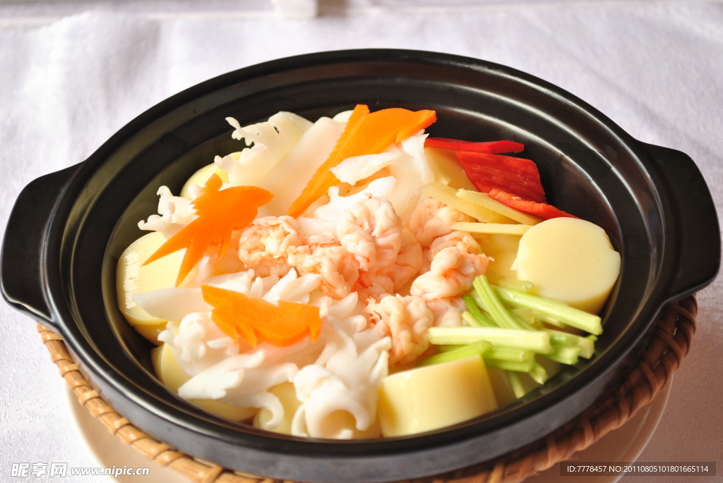 海鲜豆腐煲