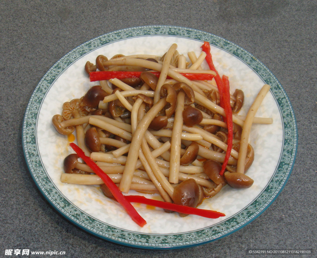 油焖茶树菇