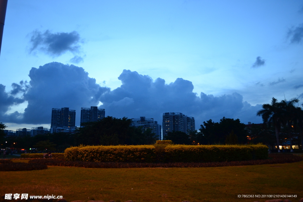 夜色中的风景(非高清)