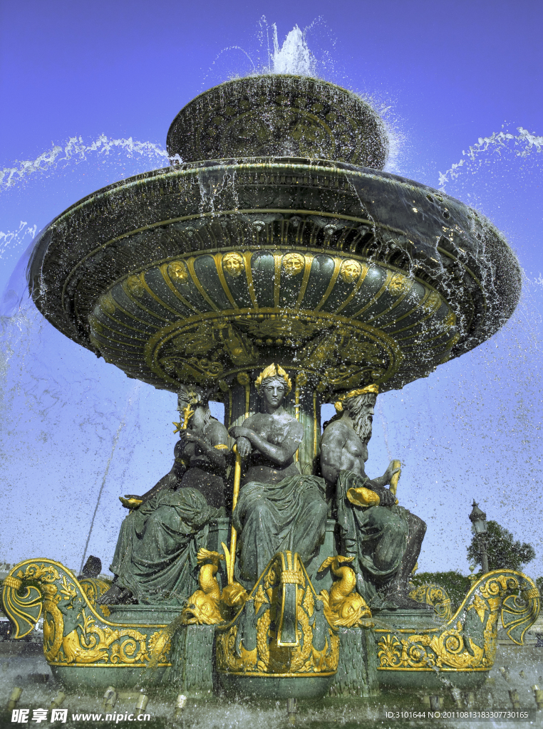 喷泉雕像