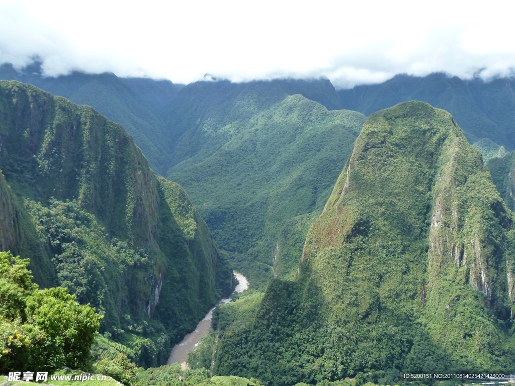 山峦