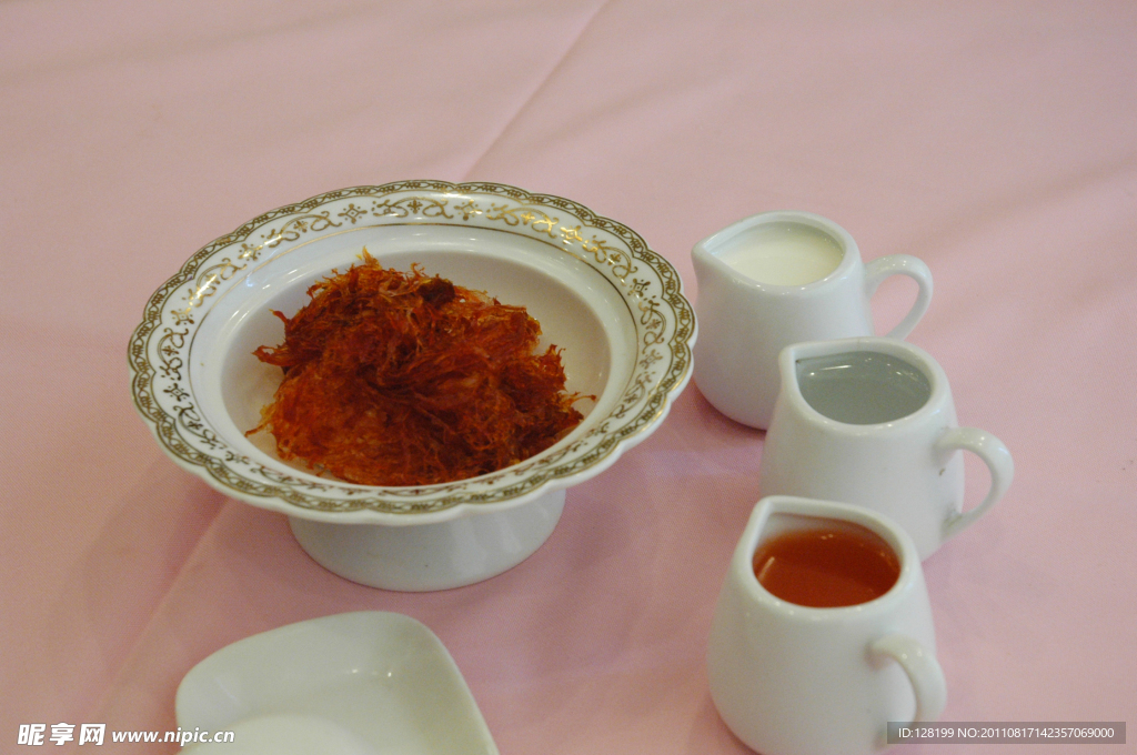 三味烩血燕