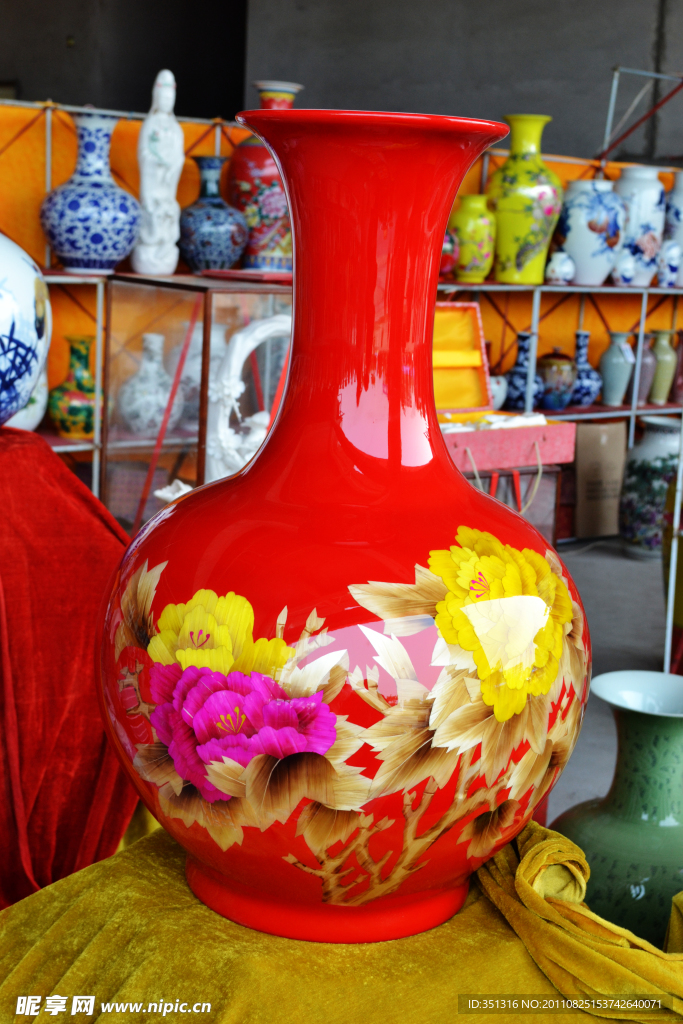 景德镇陶瓷 花开富贵