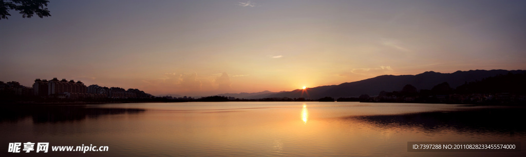 星湖湾美丽日落