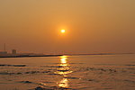 海上日出