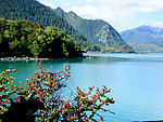 湖光山色