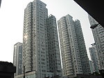 小城高楼