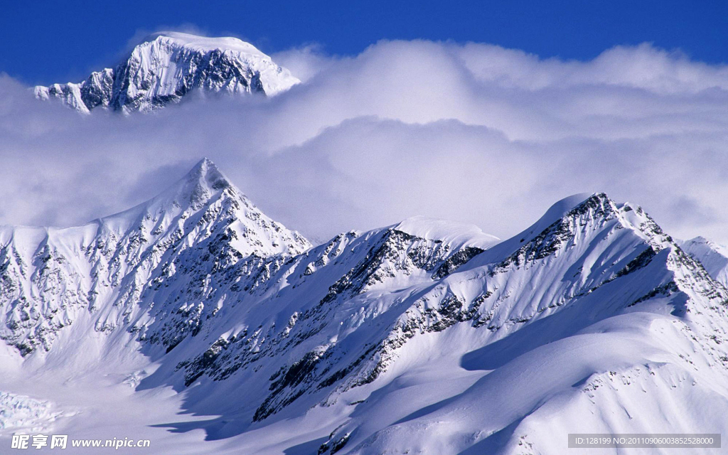 美丽雪山