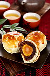 蛋黄月饼