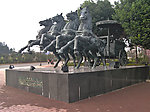 铜车马