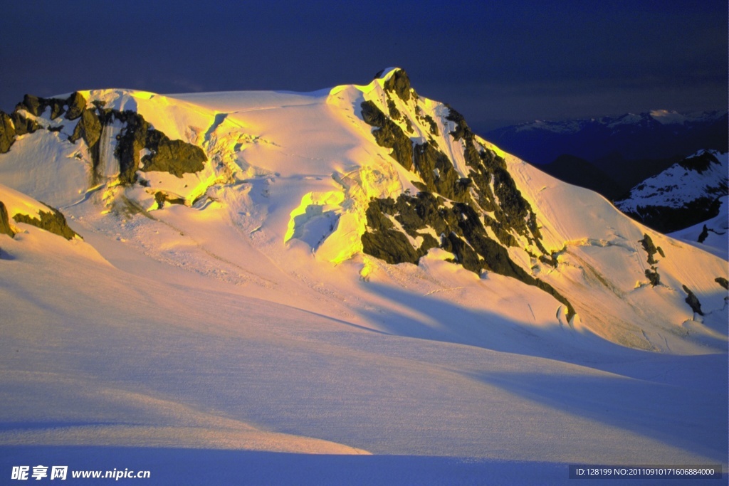 冰雪世界 雪山风景