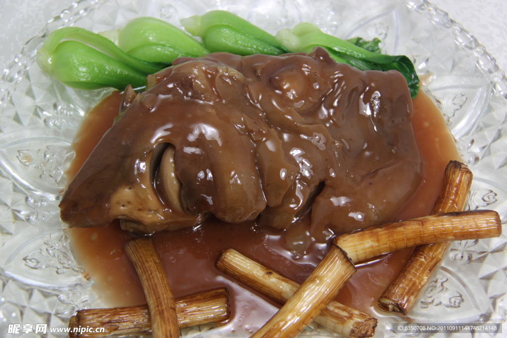 红烧牛蹄
