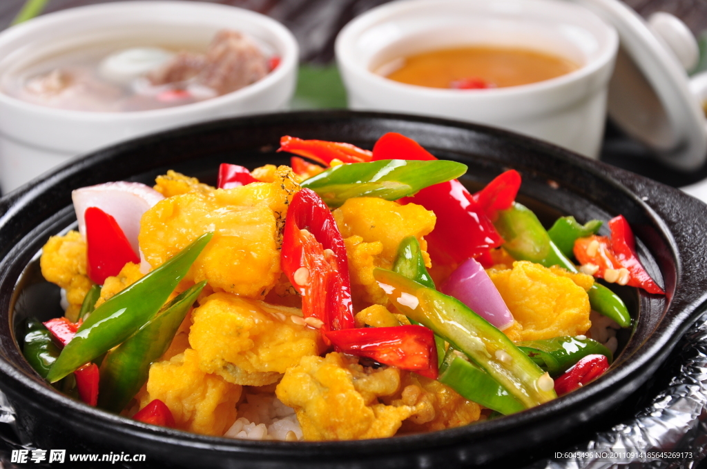 香辣子鱼煲仔饭