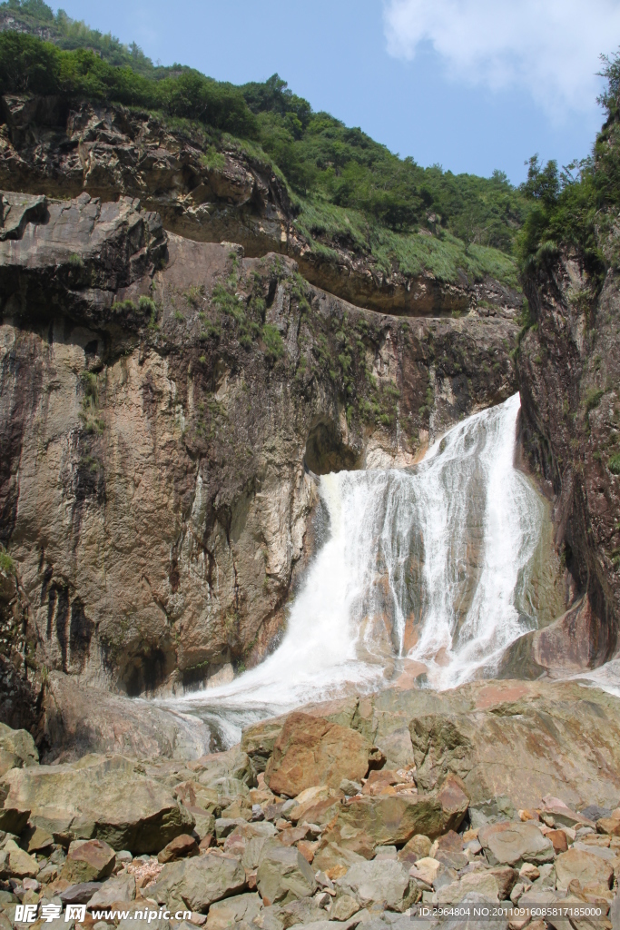 瀑布 陈峭风景