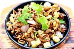 高清铁板肥肠