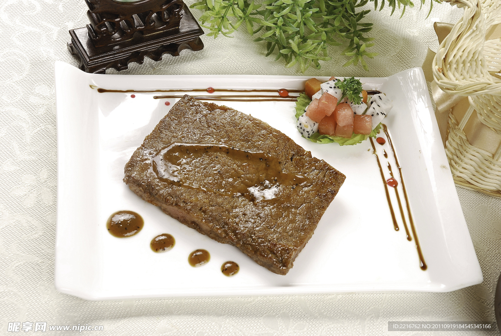 洋葱汁煎牛仔排