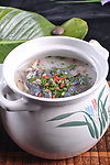 乌鸡煨极品野山菌