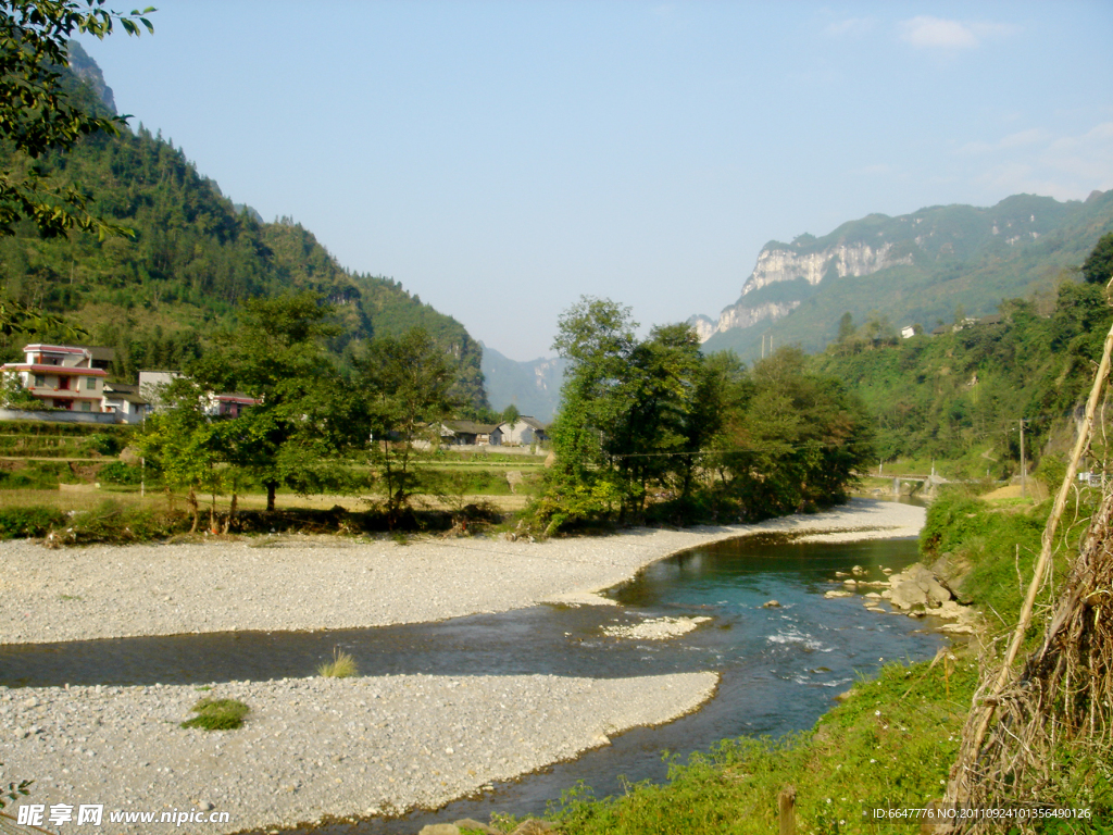 山村风光