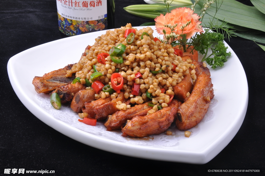 麦仁酱香骨